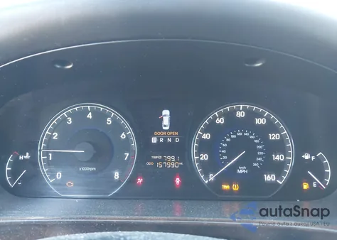 2011 Hyundai Equus Ultimate z USA, uszkodzony, nr VIN KMHGH4JF1BU036093